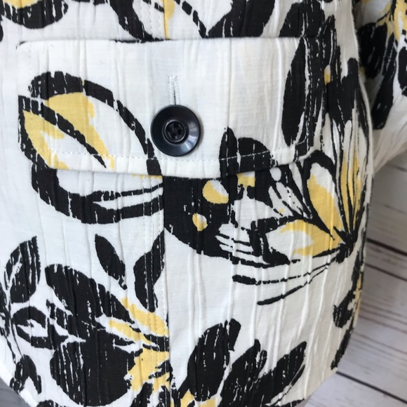 Samantha Gray flower pattern Size 18 Jacket White. - Picture 4 of 8
